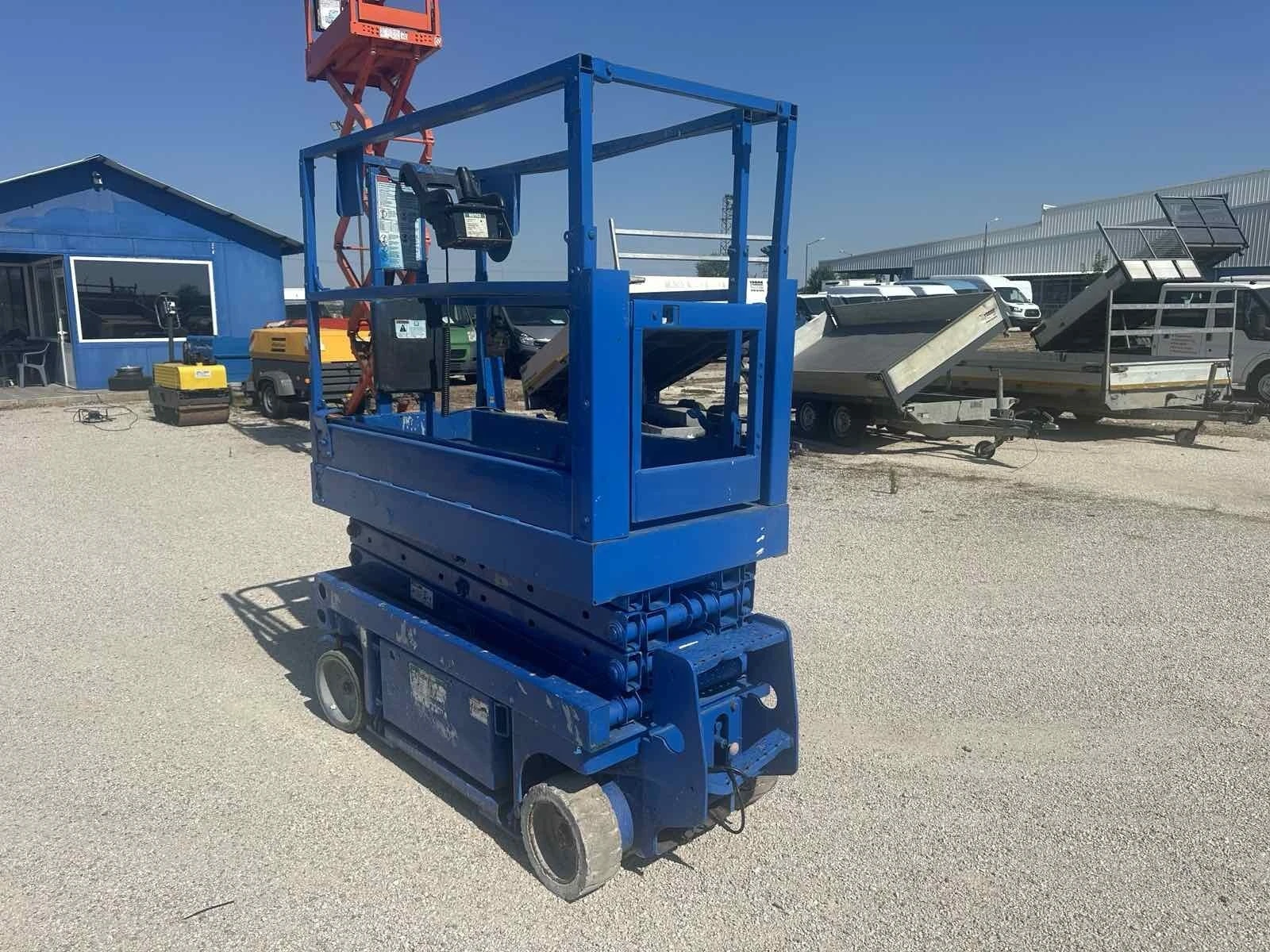  Genie GS 1930 Electric Scissor Lift | Mobile.bg   1