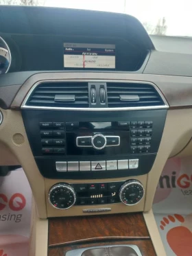 Mercedes-Benz C 180 АВТОМАТИК/ЕВРО6/НАВИГАЦИЯ/УНИКАТ, снимка 13