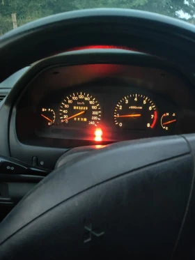 Mitsubishi Galant, снимка 9