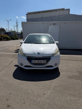 Peugeot 208, снимка 1