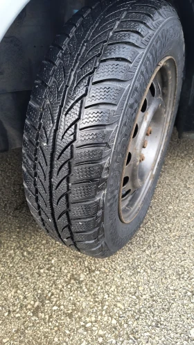 Toyota Yaris verso - 2000 € / 3911.66 лв. - 37204217 13