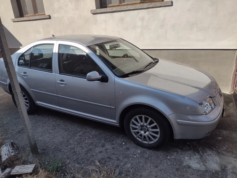 VW Bora Седан, снимка 11 - Автомобили и джипове - 46871306