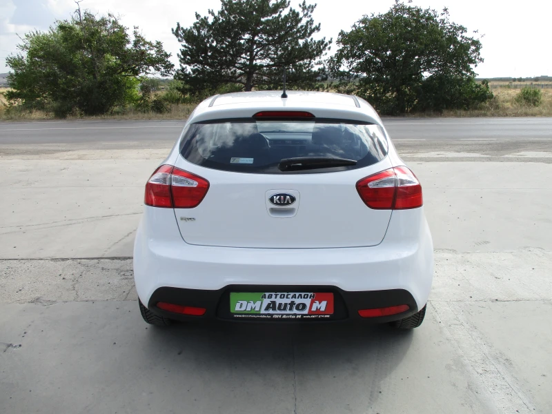 Kia Rio 1.2/БЕНЗИН КАТО НОВА, снимка 5 - Автомобили и джипове - 47161450