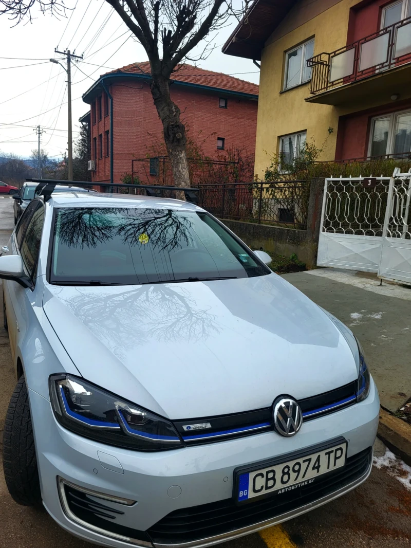 VW Golf, снимка 2 - Автомобили и джипове - 48588342