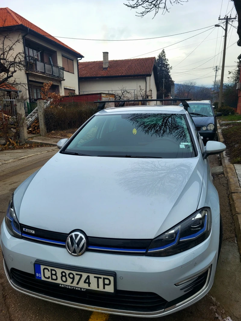 VW Golf, снимка 5 - Автомобили и джипове - 48588342