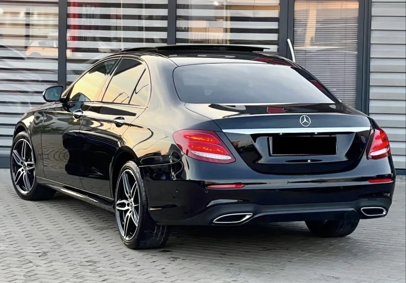 Mercedes-Benz E 220 d* AMG LINE* HEAD-UP* BURMESTER* , снимка 4 - Автомобили и джипове - 48836661