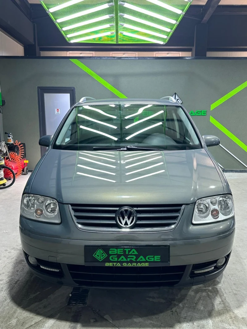 VW Touran, снимка 3 - Автомобили и джипове - 49073406