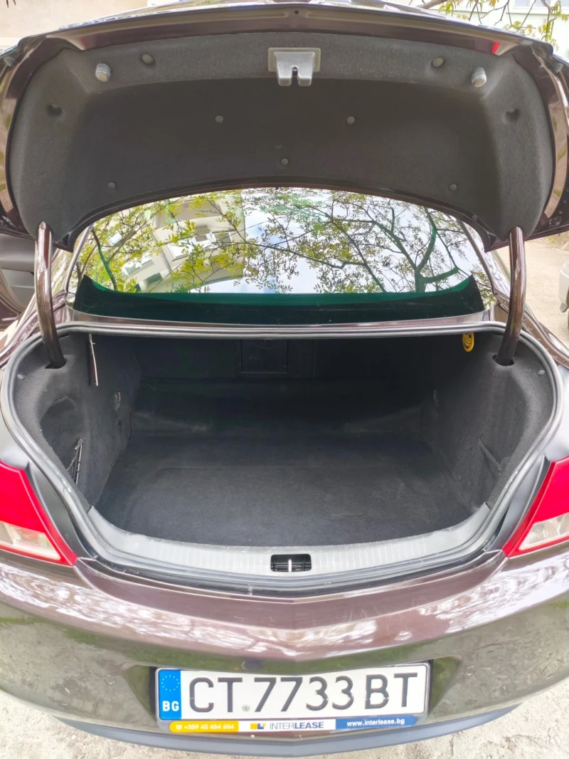 Opel Insignia 2.0, снимка 7 - Автомобили и джипове - 49965937