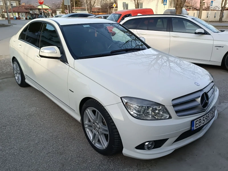 Mercedes-Benz C 180, снимка 2 - Автомобили и джипове - 52584429