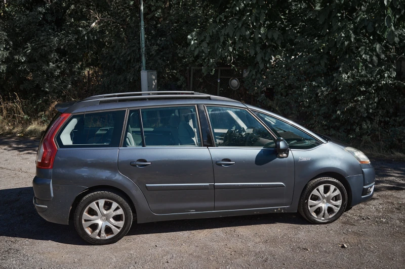Citroen Grand C4 Picasso, снимка 16 - Автомобили и джипове - 51572040