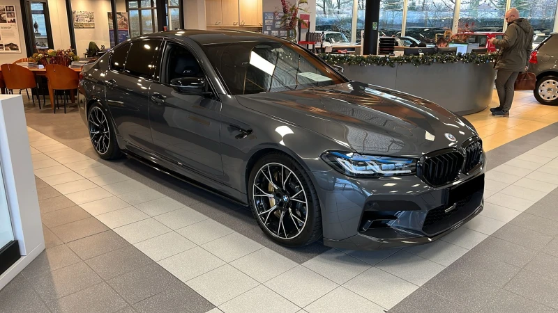 BMW M5 Competition LCI, снимка 3 - Автомобили и джипове - 53187841