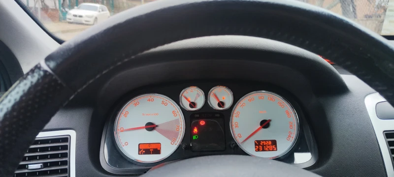 Peugeot 307, снимка 6 - Автомобили и джипове - 53191065