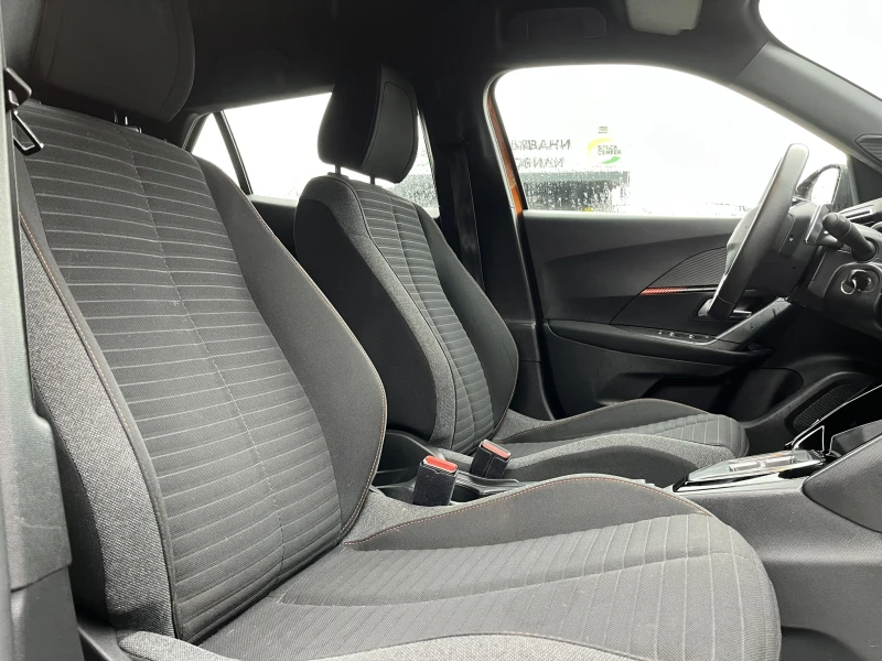 Peugeot 2008 New Line Up ACTIVE PACK PureTech 130 HP EAT8, снимка 10 - Автомобили и джипове - 53370429
