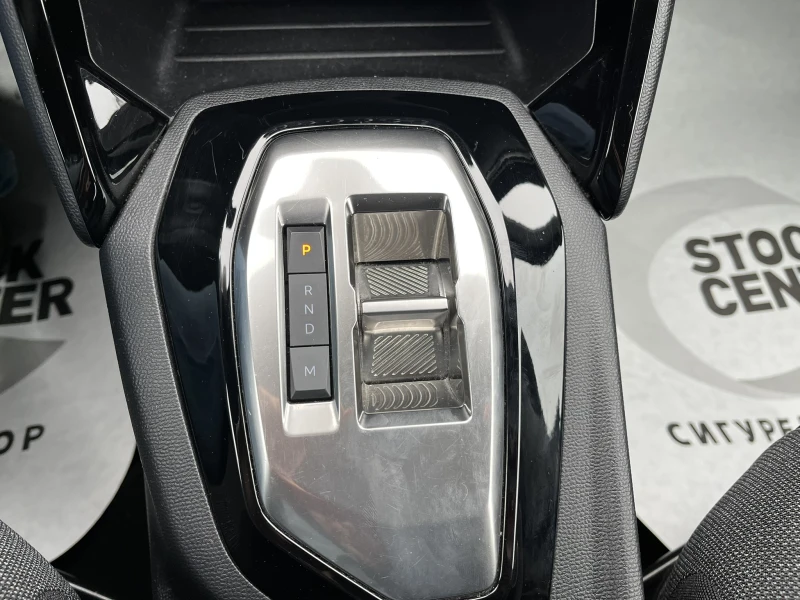 Peugeot 2008 New Line Up ACTIVE PACK PureTech 130 HP EAT8, снимка 15 - Автомобили и джипове - 53370429