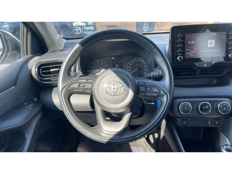 Toyota Yaris, снимка 9 - Автомобили и джипове - 47289290