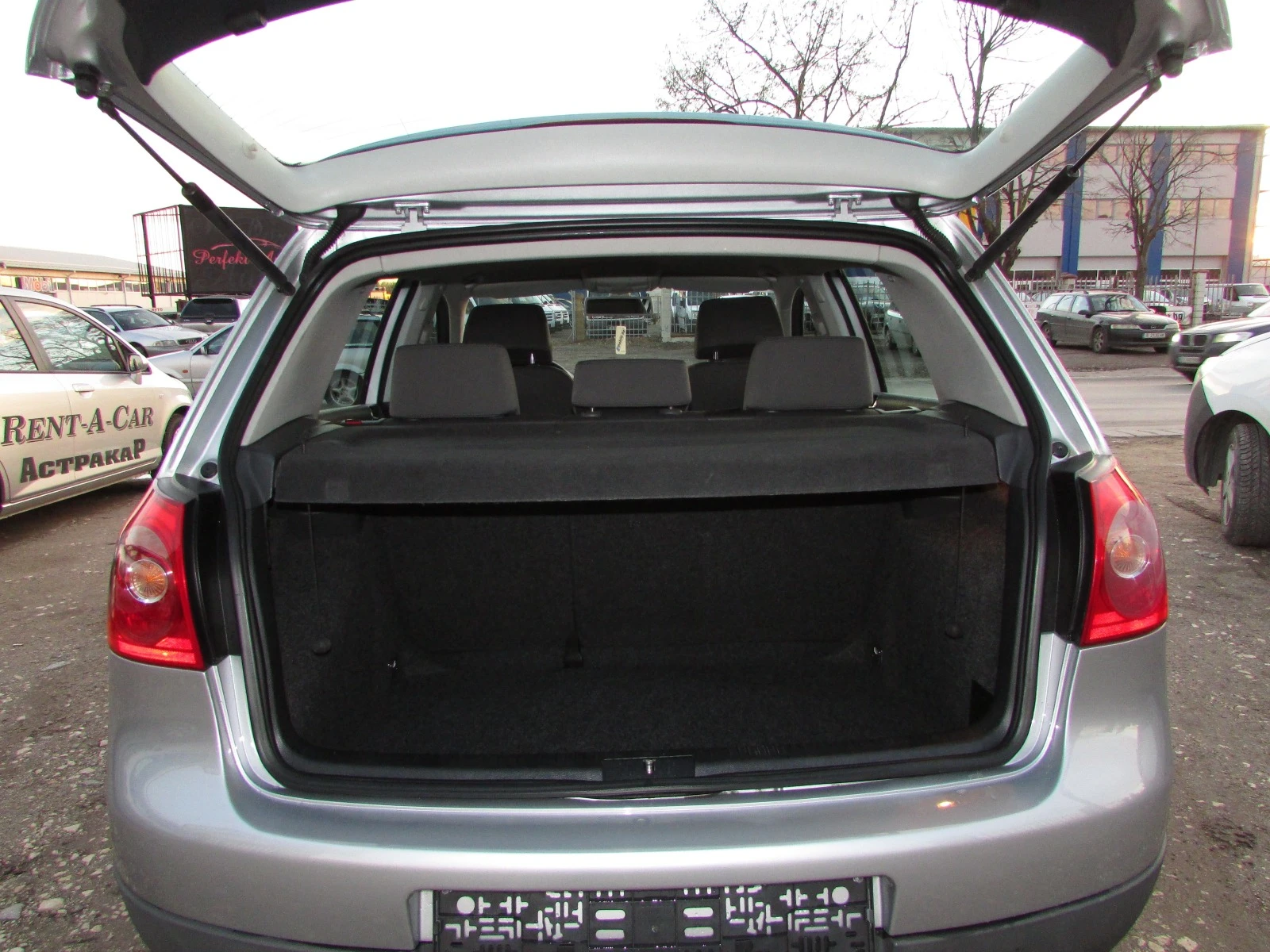 VW Golf 1.6 FSI EURO4 | Mobile.bg   15