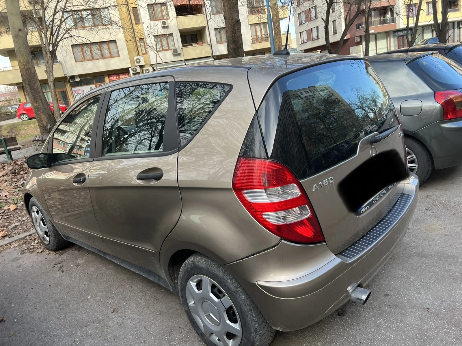 Mercedes-Benz A 180 A 180 - изображение 3