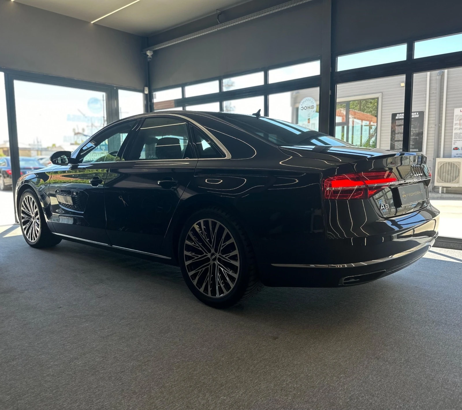 Audi A8 3.0 TDI* Quattro* Face* Matrix - изображение 4