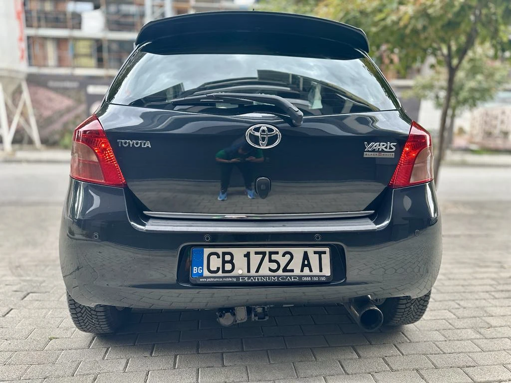 Toyota Yaris 1.4-D4D* АВТОМАТИК* Кожа* Black&White Edition*  - изображение 6