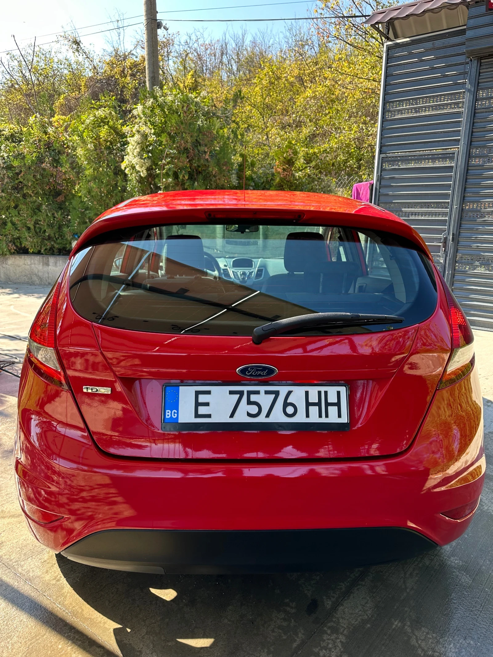 Ford Fiesta Климатик* 4 врати* ПЕРФЕКТНА - изображение 4