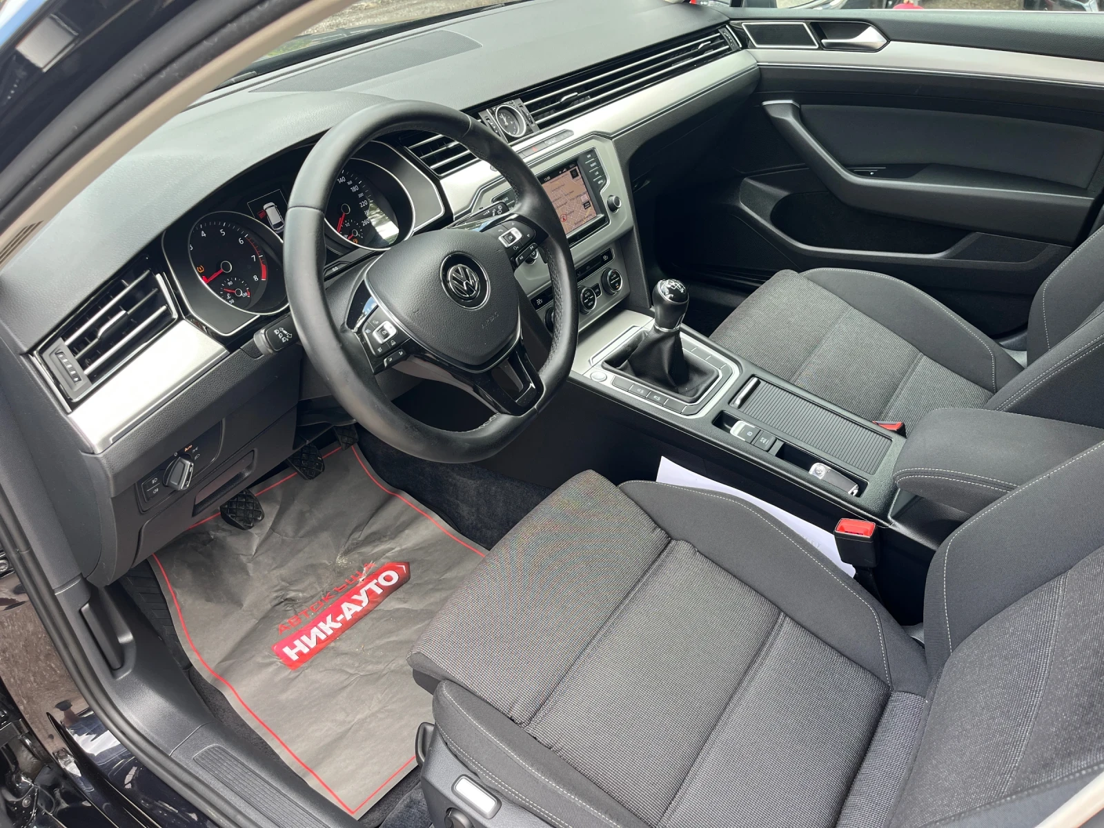 VW Passat 1.8TSI Highline  180 HP - изображение 9