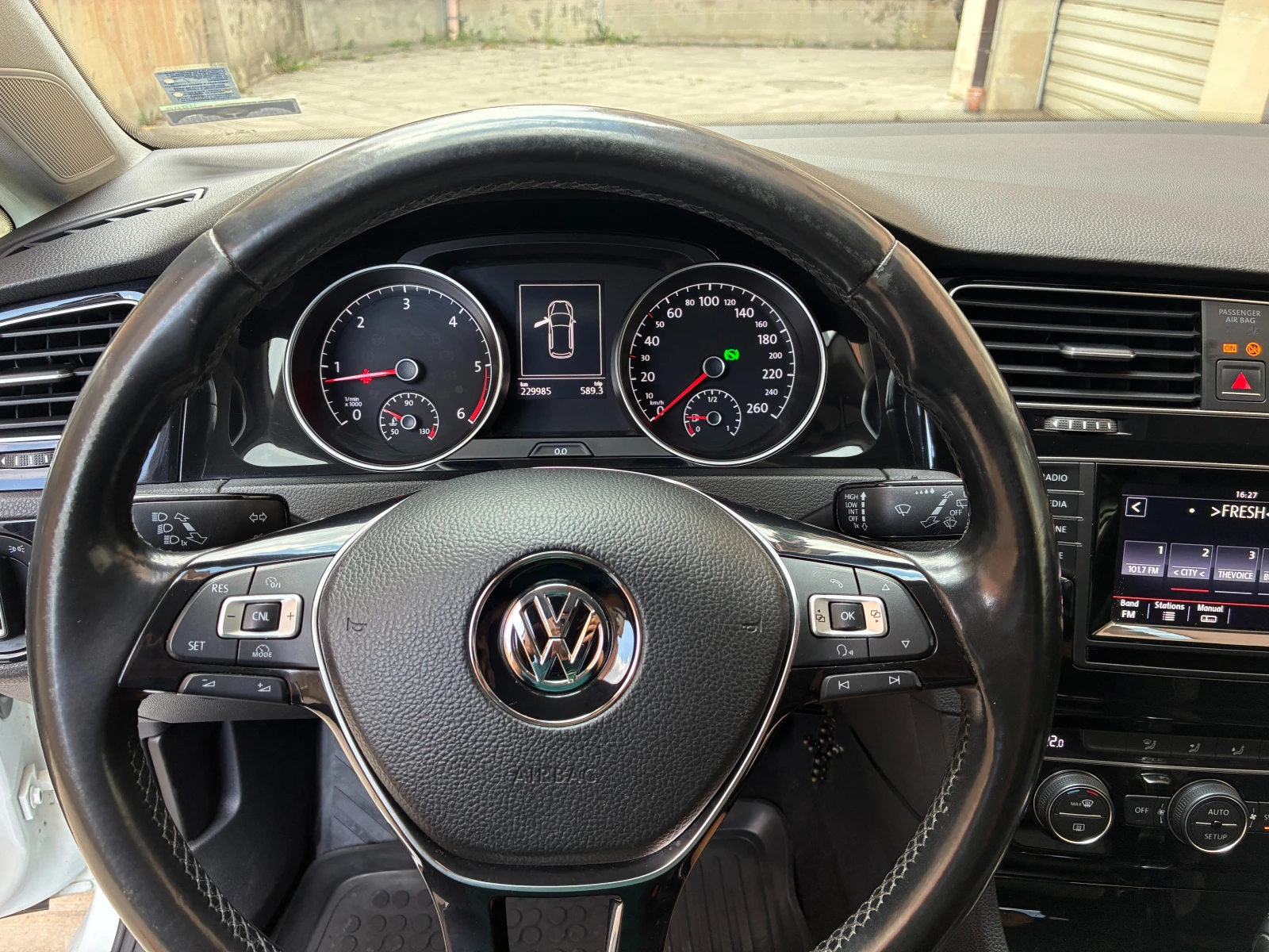 VW Golf 7, 1.6 TDI, BlueMotion tech - изображение 10