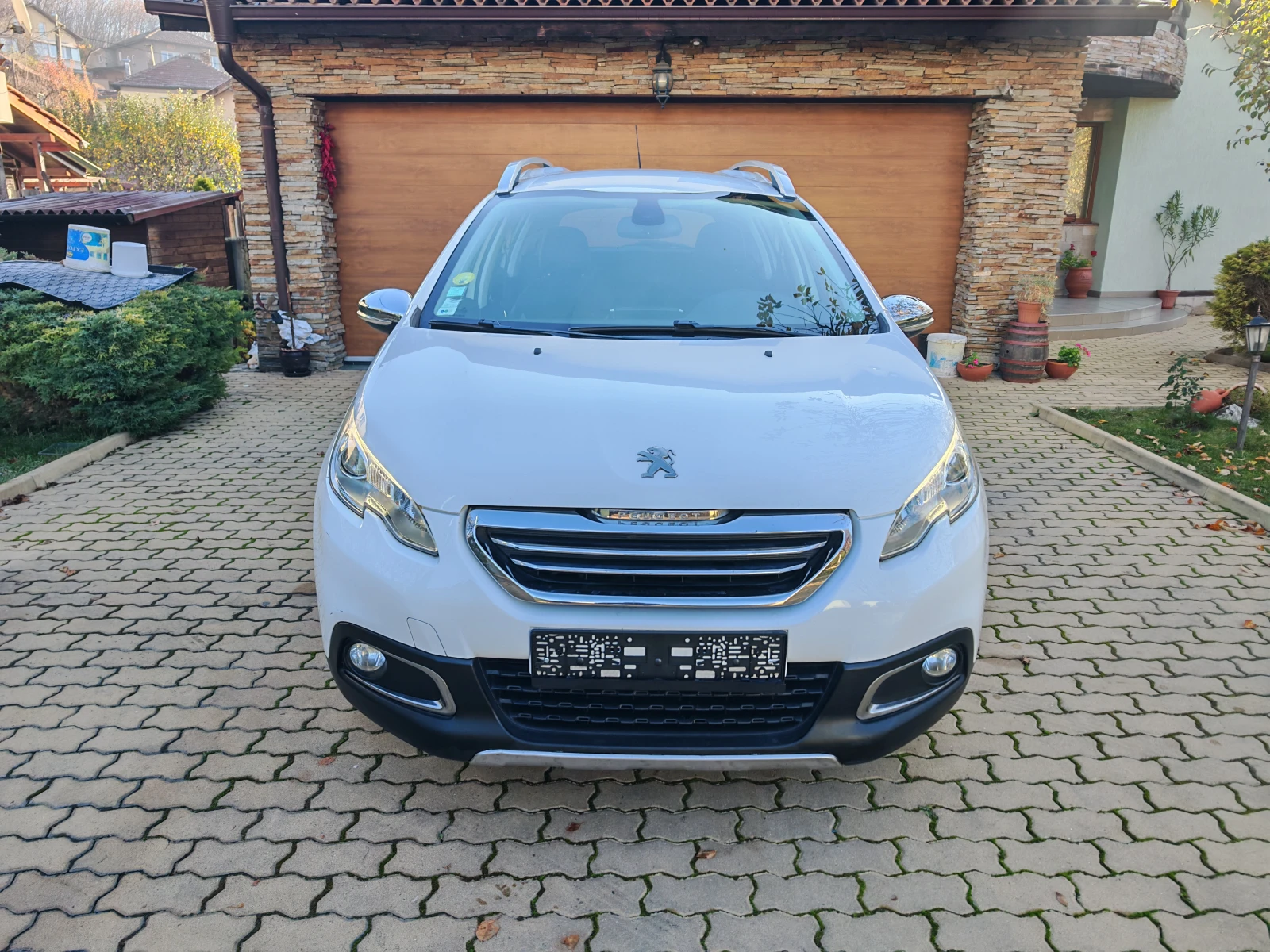 Peugeot 2008 Peugeot 2008 1.6е-HDI ALLURE-навигация, кожа - изображение 2