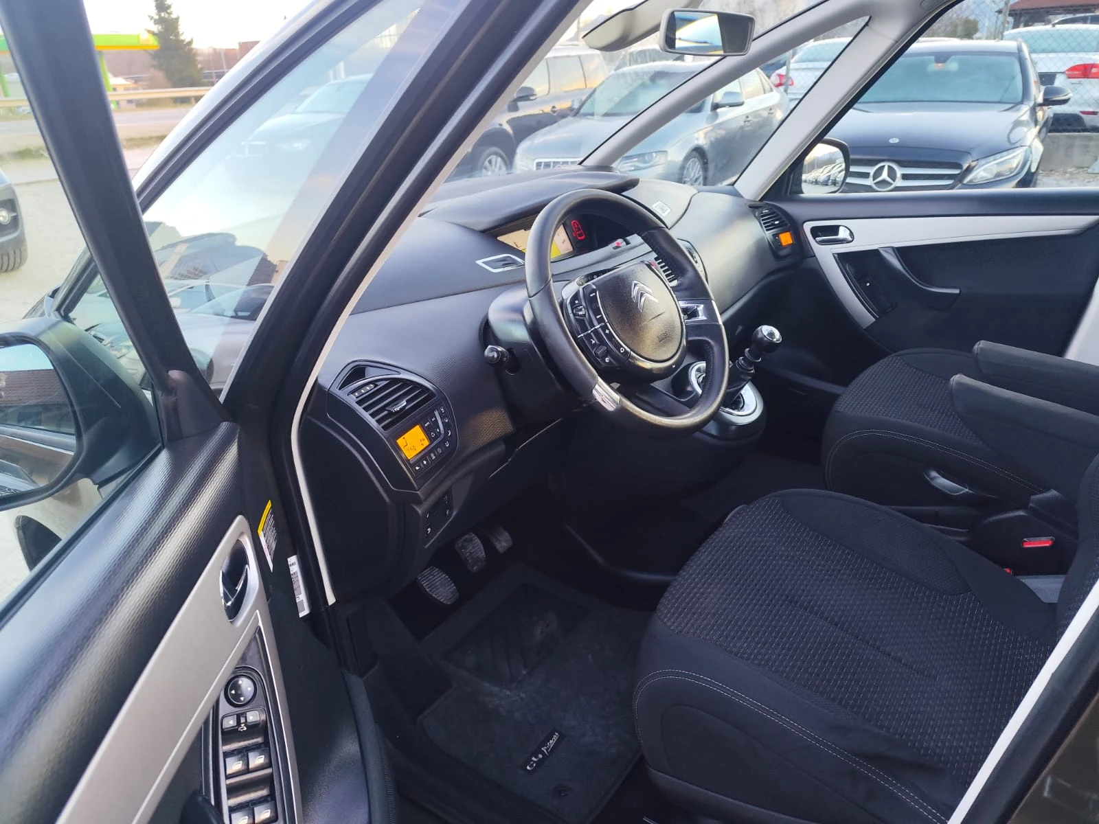 Citroen C4 Picasso 1.6 �����  | Mobile.bg � ����������� 11