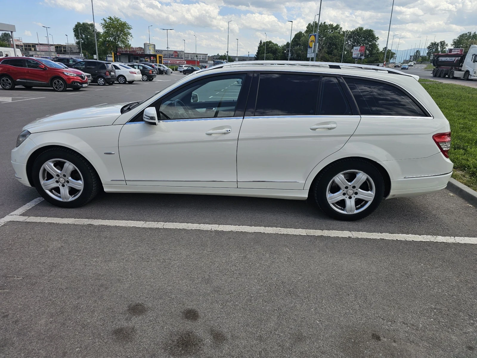 Mercedes-Benz C 220 646 avantgarde 5G, снимка 2 - Автомобили и джипове - 54573568