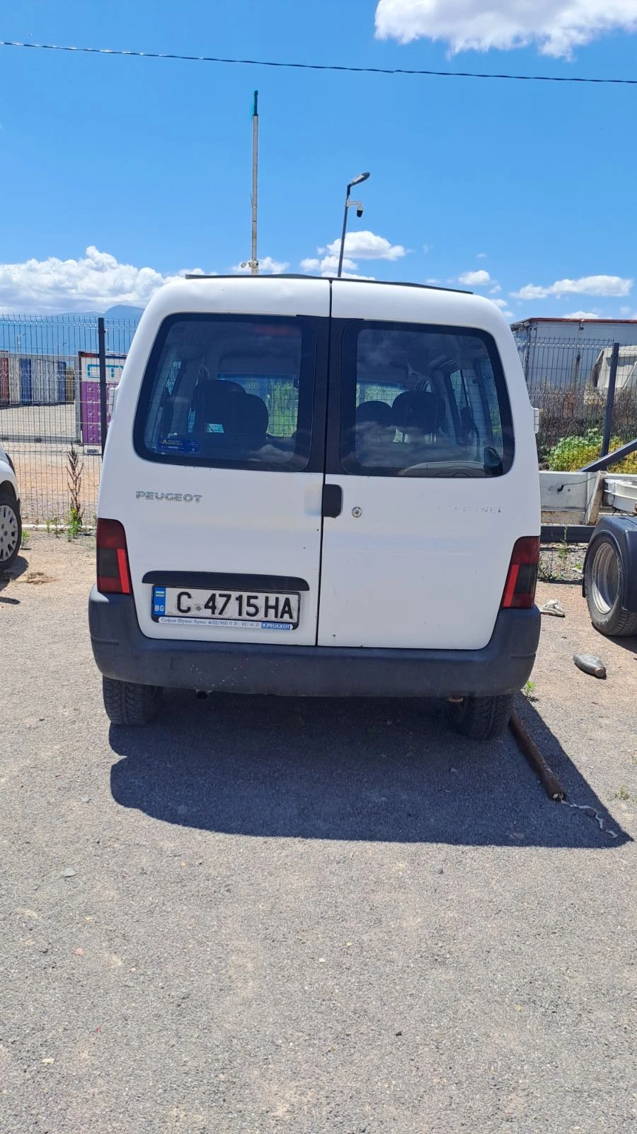 Peugeot Partner 1.9D, снимка 2 - Автомобили и джипове - 55492929