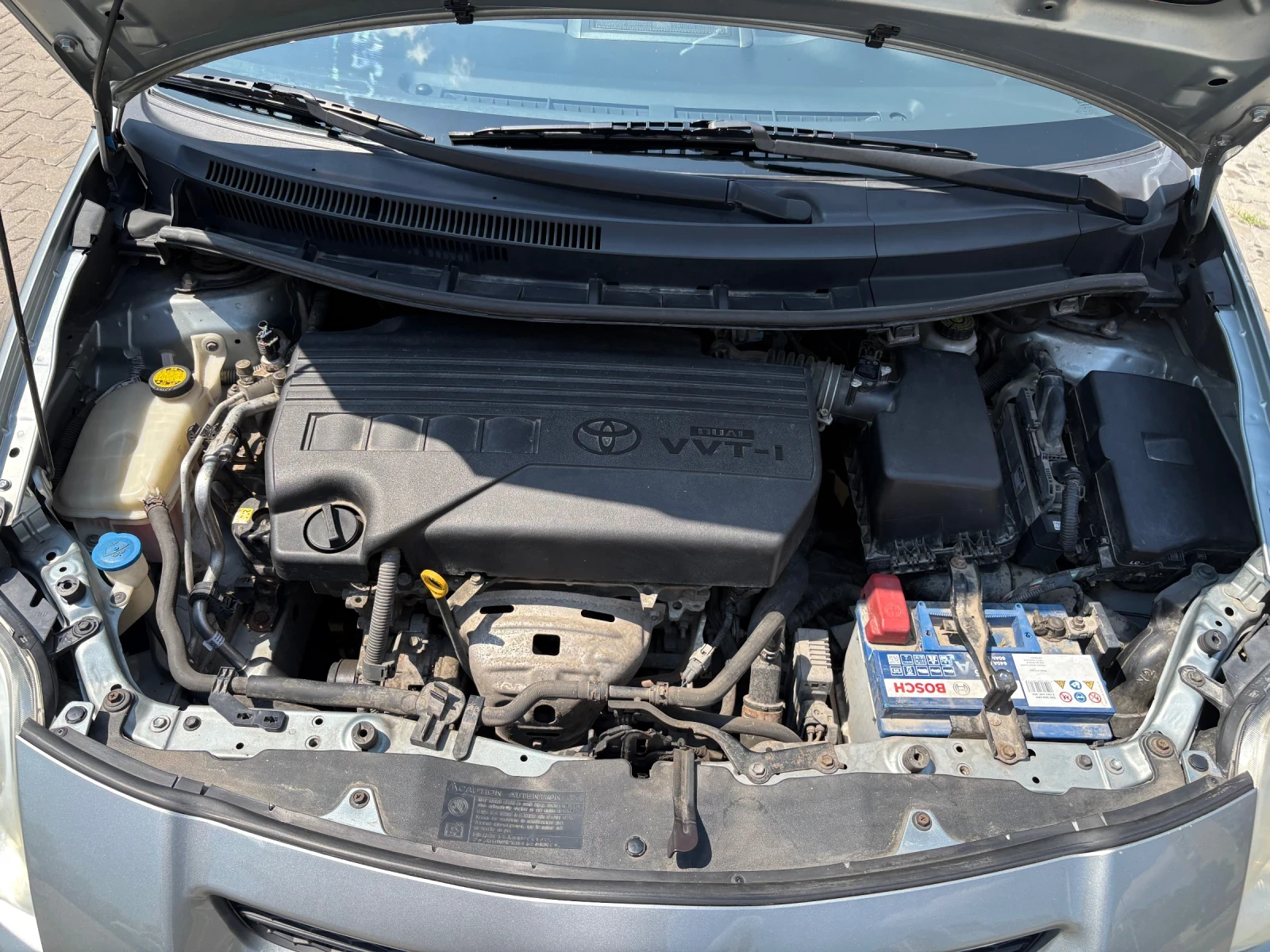 Toyota Auris 1.33 VVT-I * * Android Media* * КАМЕРА , снимка 7 - Автомобили и джипове - 55566233
