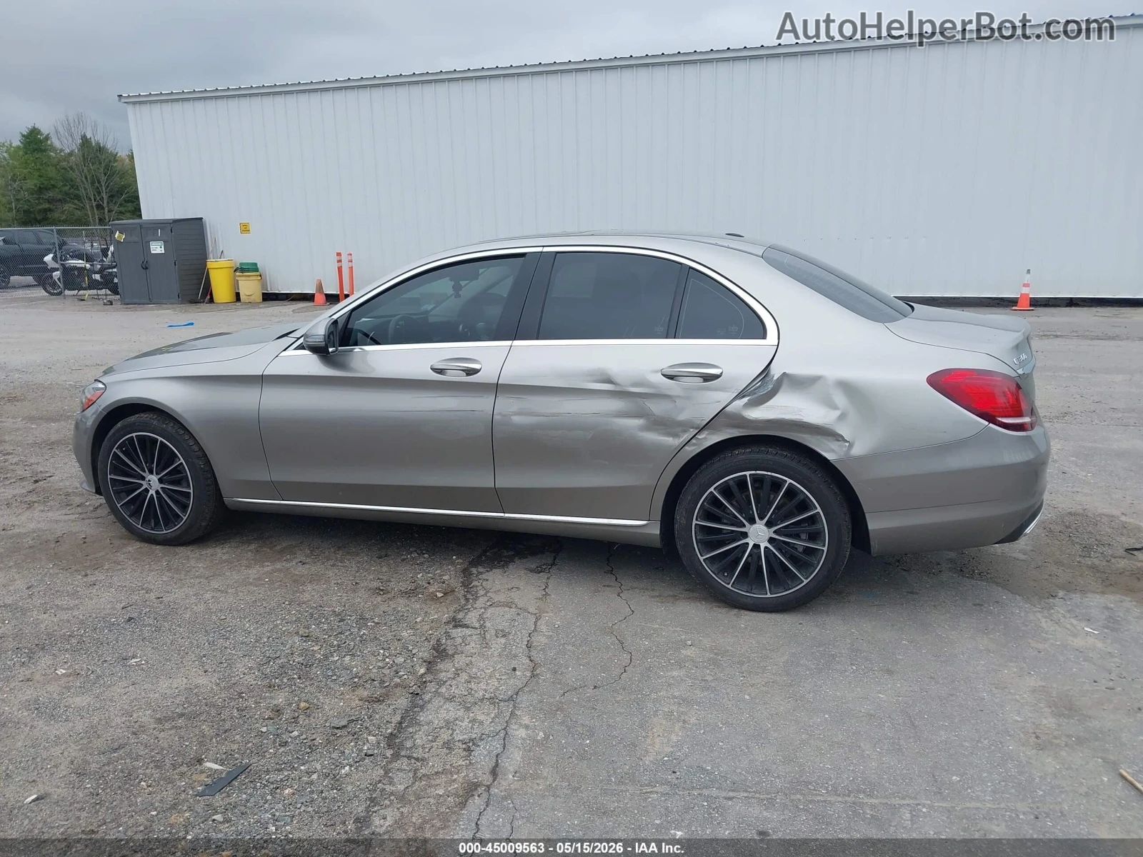 Mercedes-Benz C 300 4matic* Face* Digital Cockpit* Burmester* Панорама, снимка 8 - Автомобили и джипове - 55612683