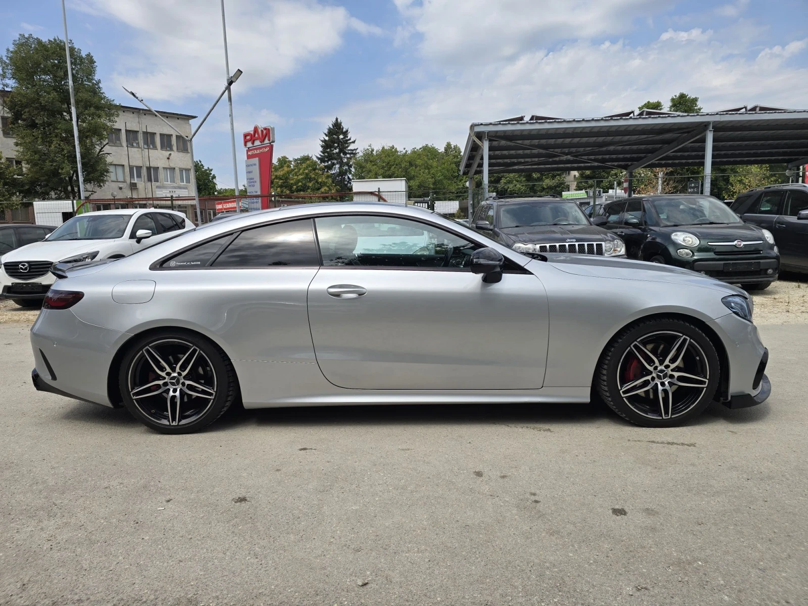 Mercedes-Benz E 220 194к.с AMG PACK Burmester Head-Up , снимка 8 - Автомобили и джипове - 55654629