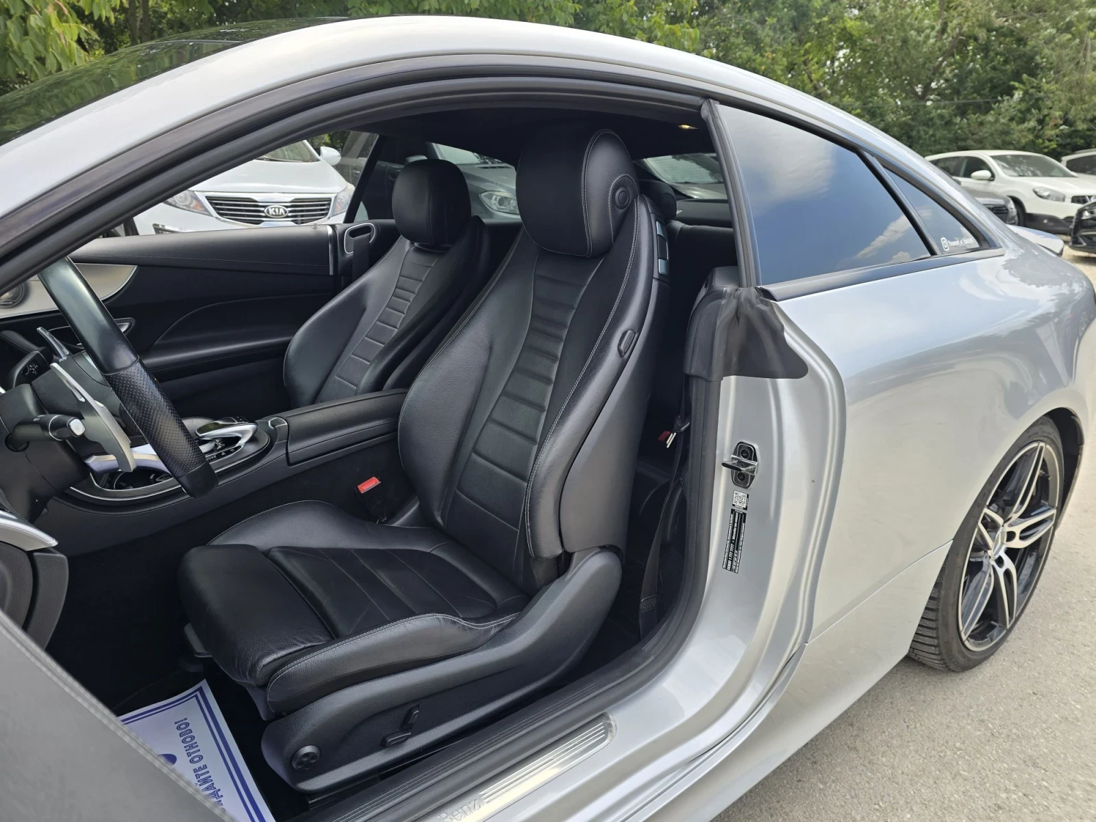 Mercedes-Benz E 220 194к.с AMG PACK Burmester Head-Up , снимка 9 - Автомобили и джипове - 55654629