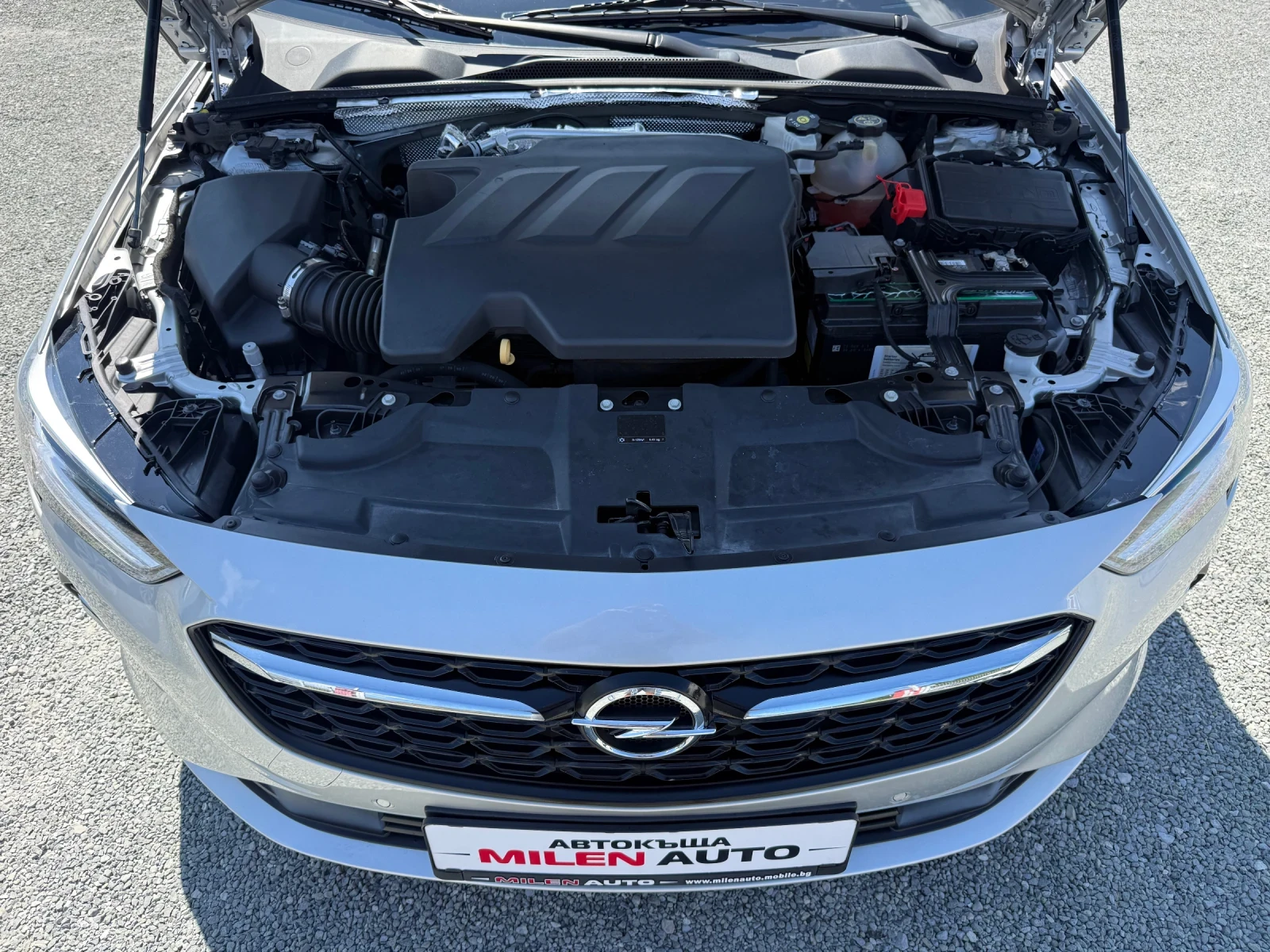 Opel Insignia (KATO НОВА), снимка 17 - Автомобили и джипове - 55664780