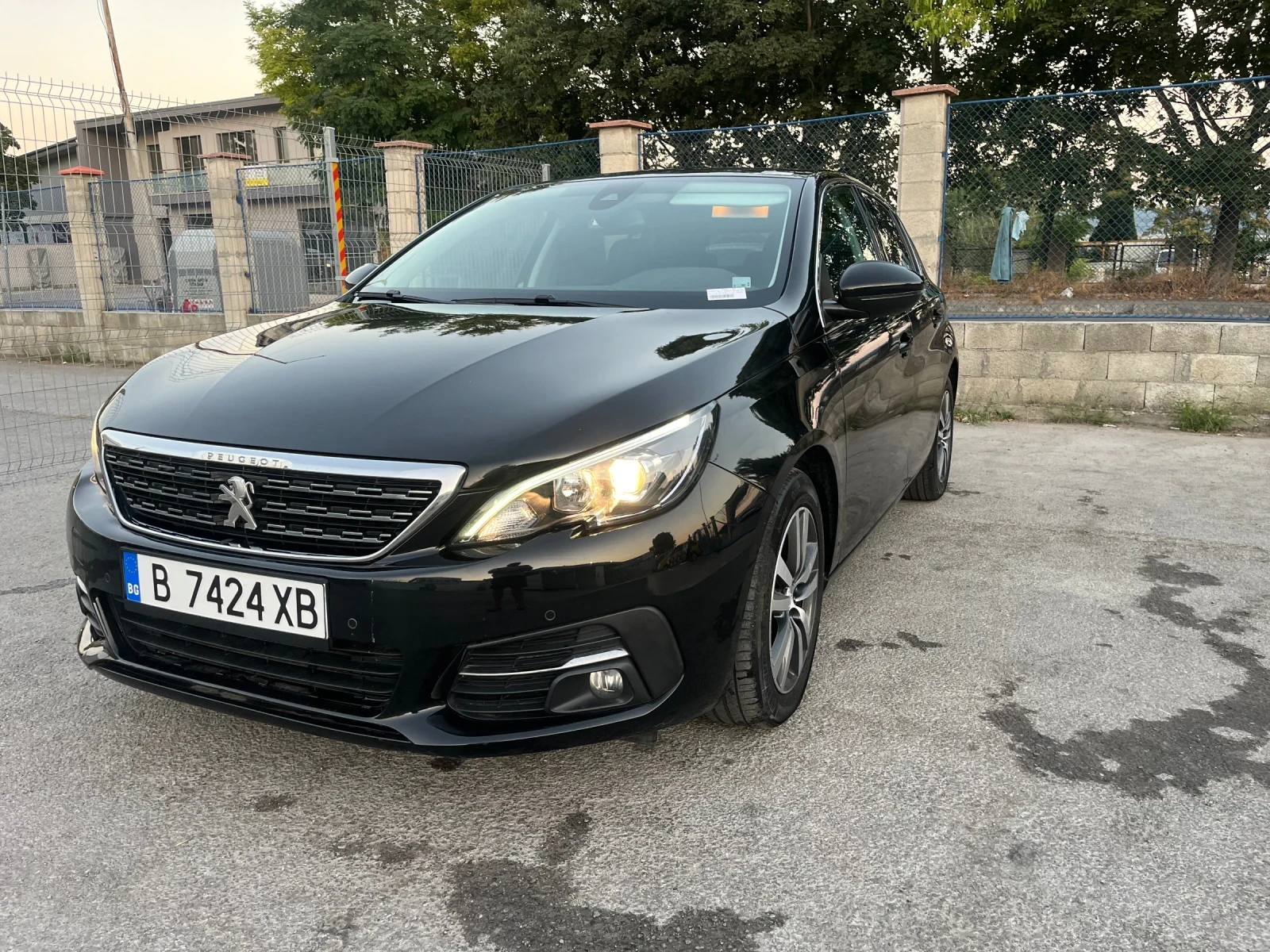 Peugeot 308, снимка 11 - Автомобили и джипове - 55707101