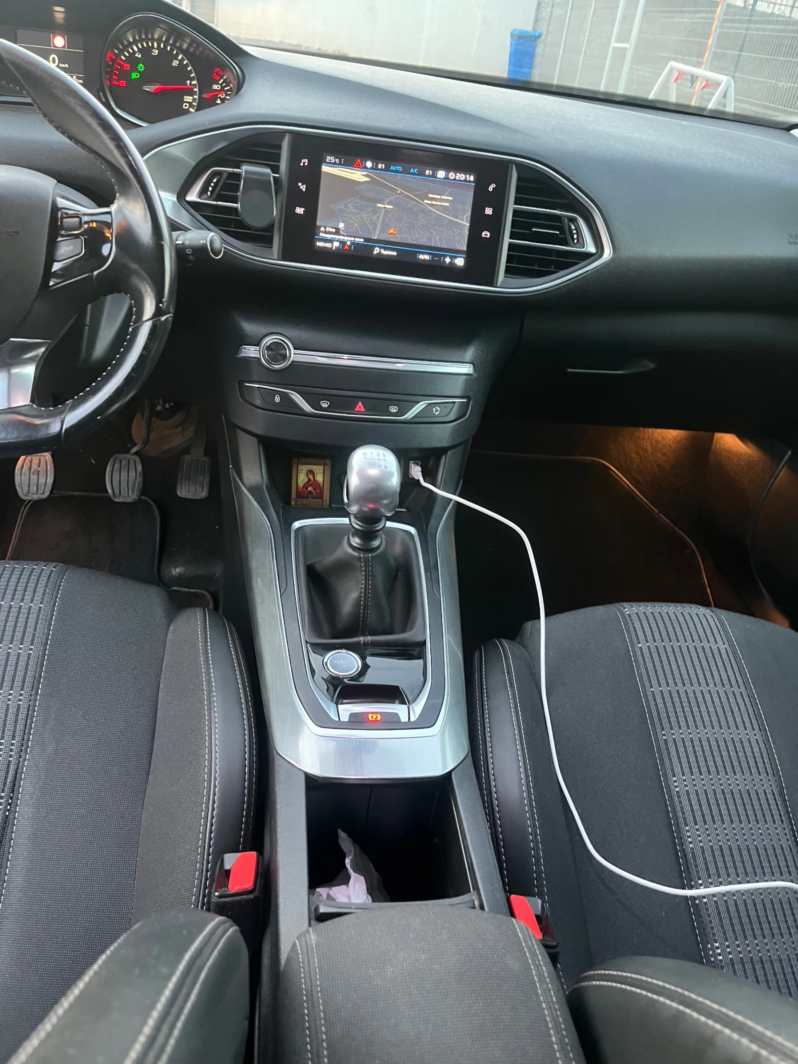 Peugeot 308, снимка 6 - Автомобили и джипове - 55707101
