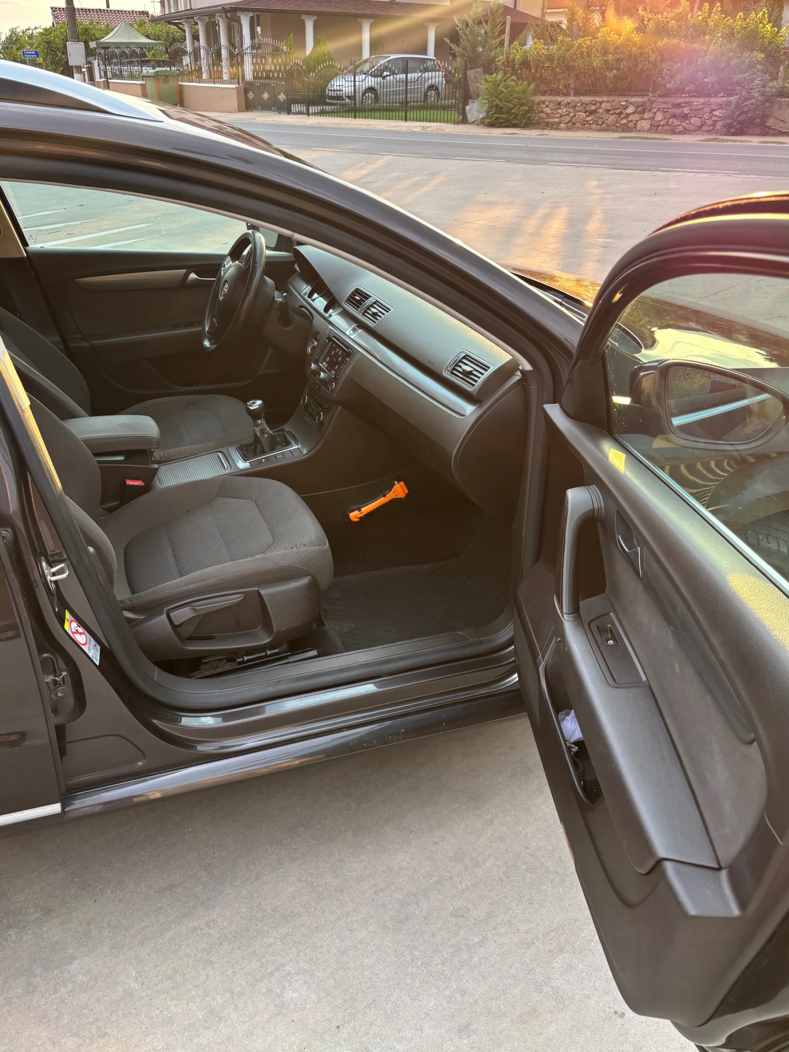 VW Passat, снимка 9 - Автомобили и джипове - 55792669
