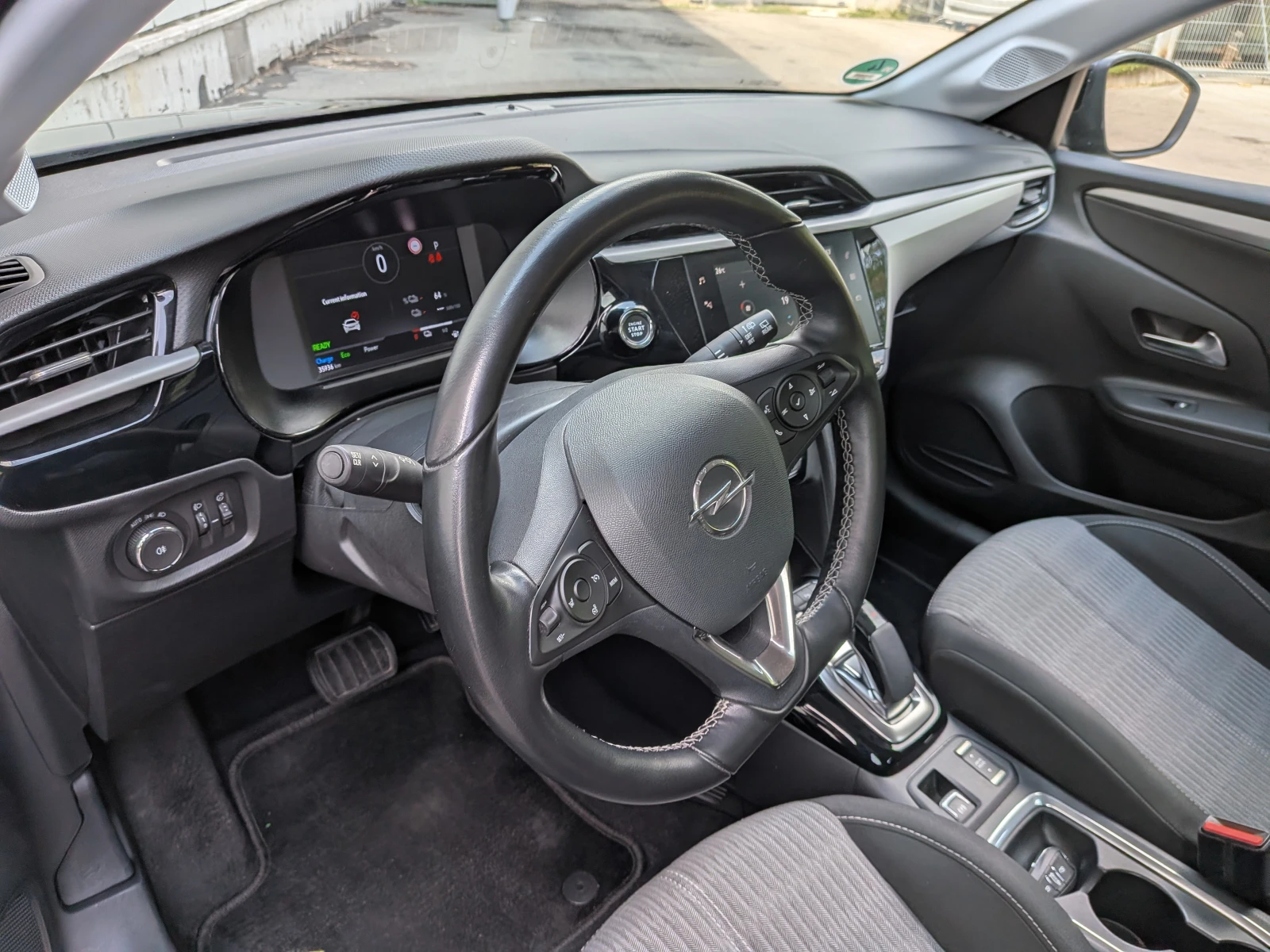 Opel Corsa e, снимка 7 - Автомобили и джипове - 55833988