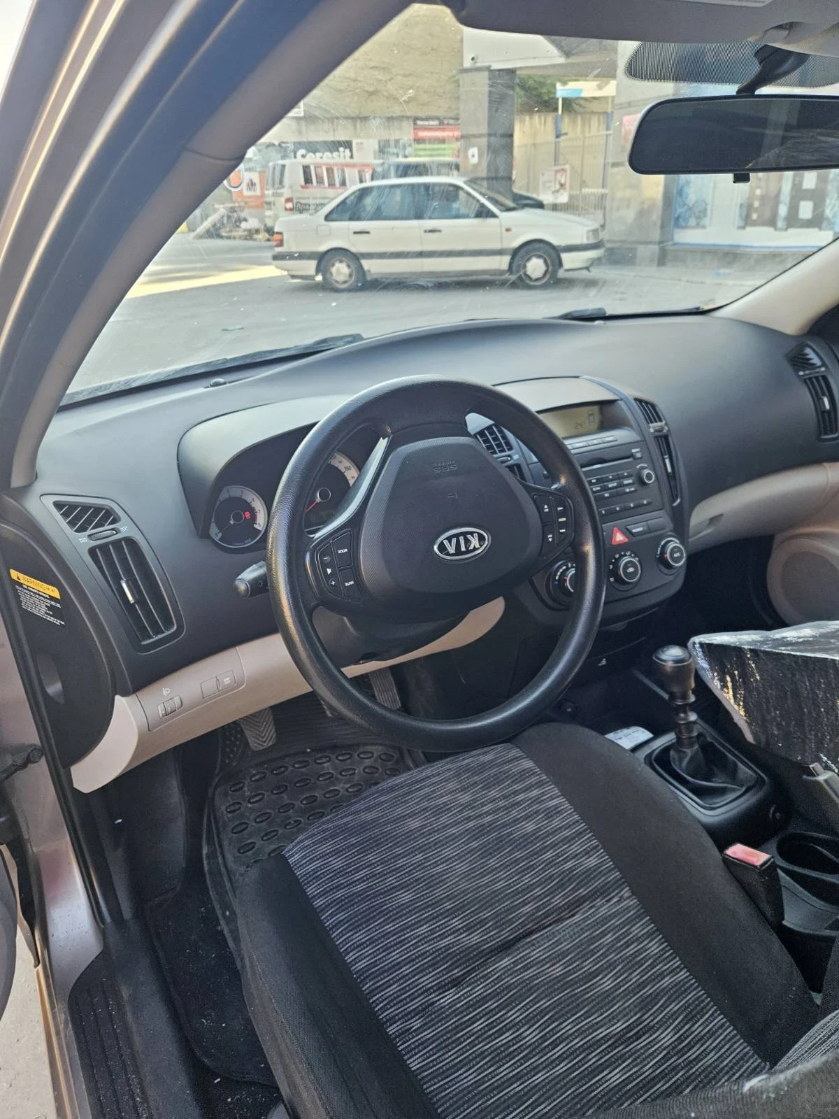 Kia Ceed Газ и бензин, снимка 6 - Автомобили и джипове - 55877610
