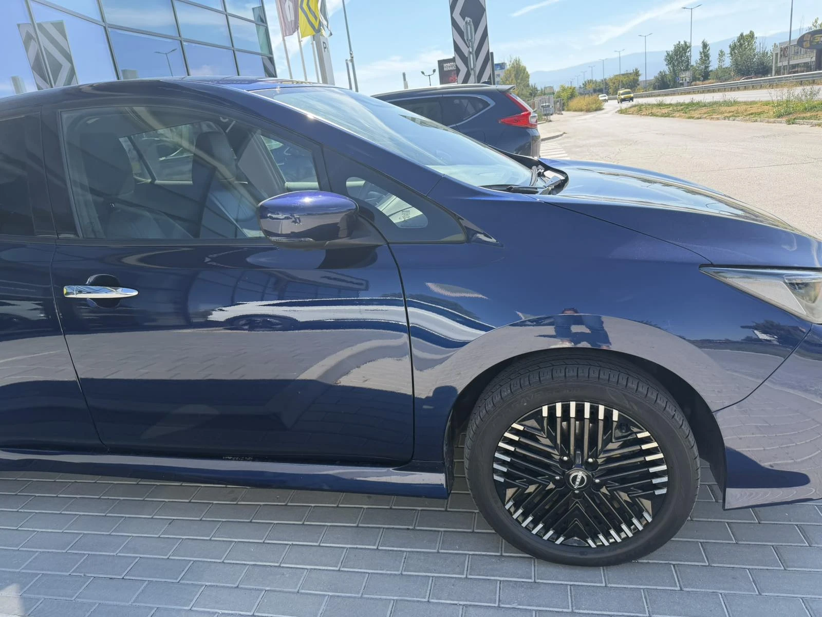 Nissan Leaf , снимка 9 - Автомобили и джипове - 56132305