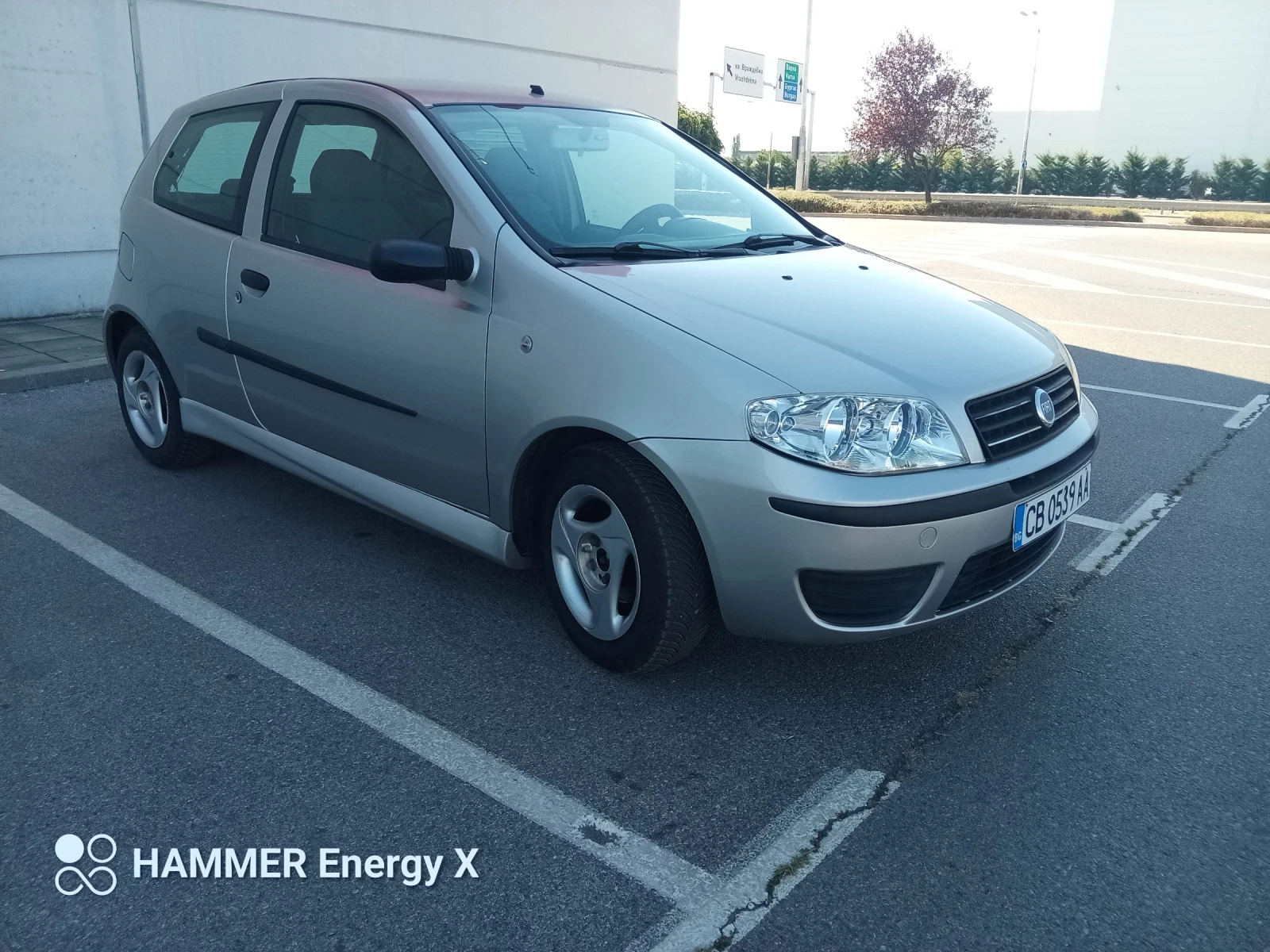 Fiat Punto 1.2 8V, снимка 2 - Автомобили и джипове - 56111313