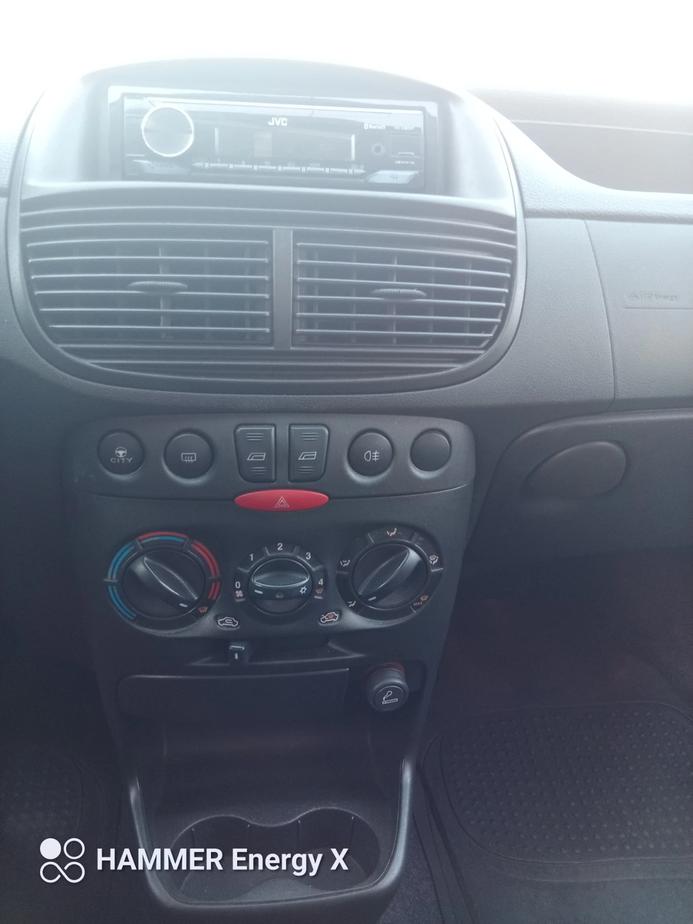Fiat Punto 1.2 8V, снимка 10 - Автомобили и джипове - 56111313