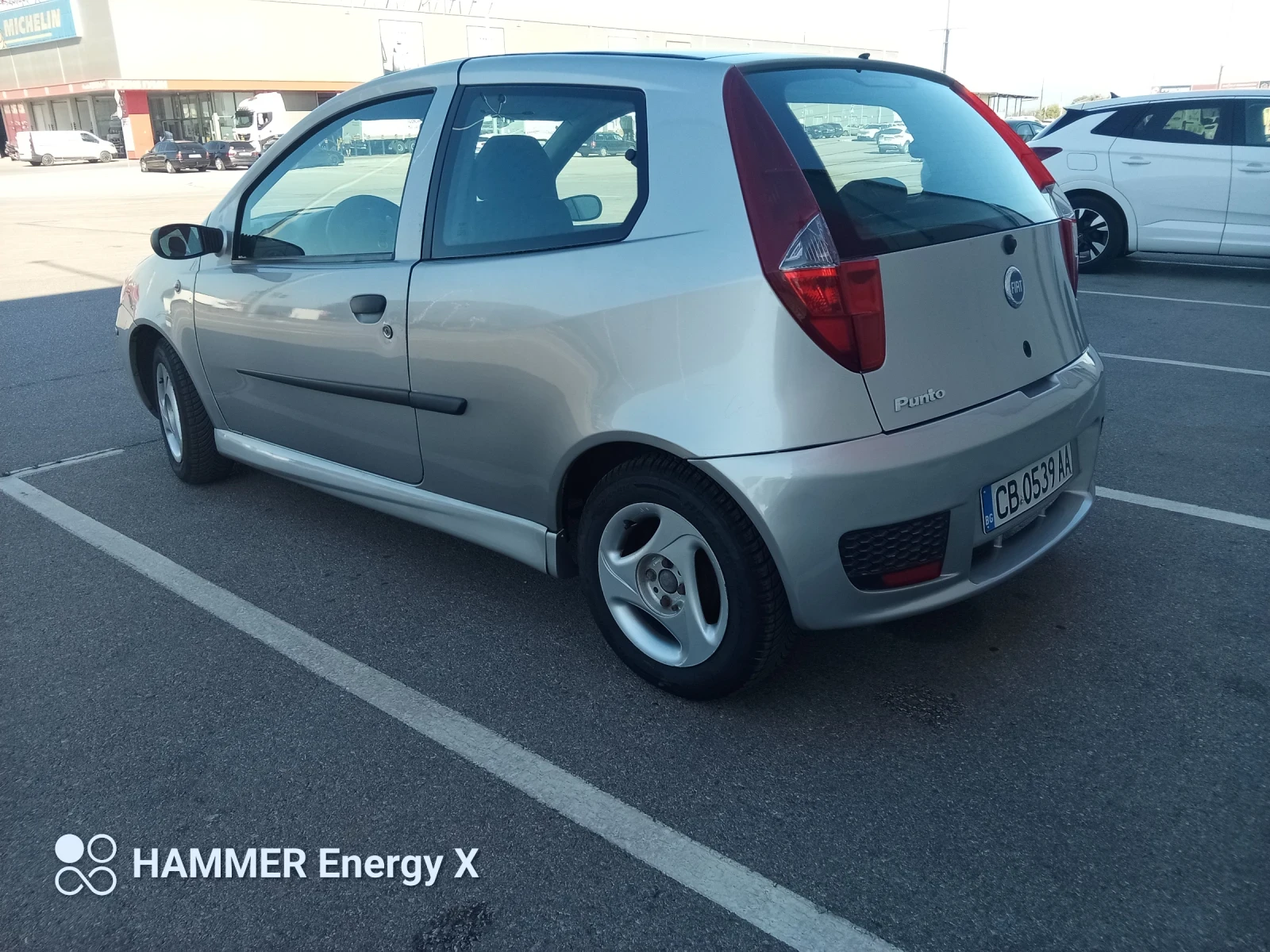 Fiat Punto 1.2 8V, снимка 4 - Автомобили и джипове - 56111313