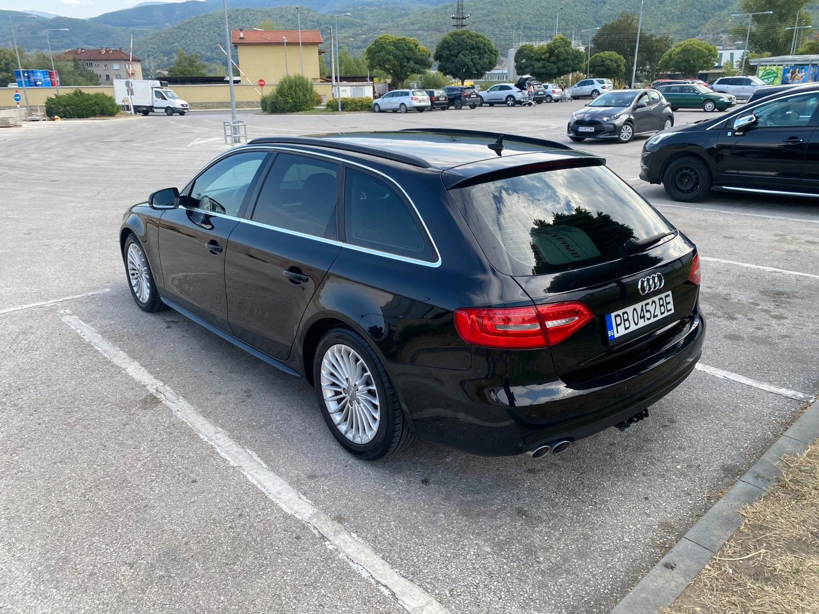 Audi A4 2.0 tdi, снимка 4 - Автомобили и джипове - 56166344