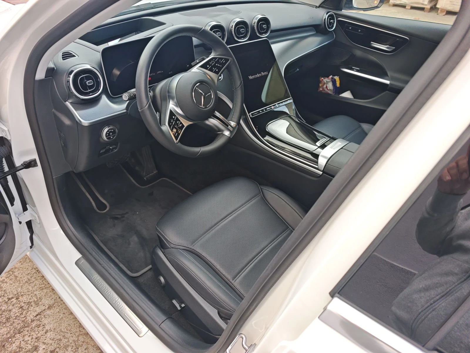 Mercedes-Benz C 220 4Matic T 9G-TRONIC Avantgarde, снимка 7 - Автомобили и джипове - 56315267