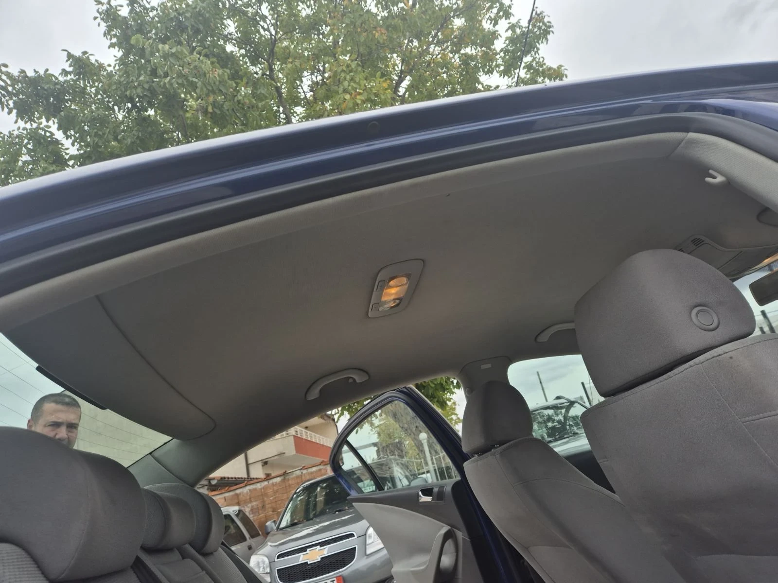 VW Passat 2.0 TDi, снимка 5 - Автомобили и джипове - 56507537