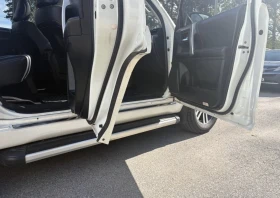 Toyota 4runner LIMITED * 4WD * KEYLESS * КАМЕРА * ОБДУХВАНЕ * , снимка 13