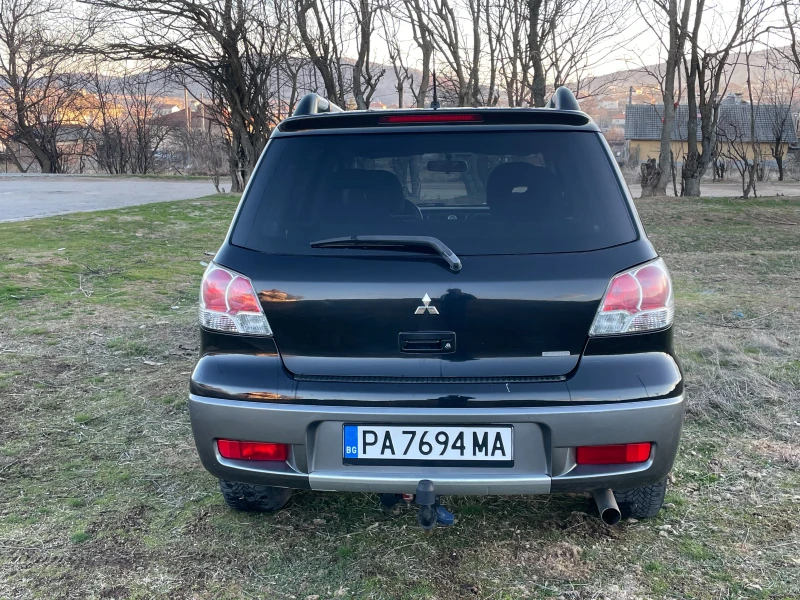 Mitsubishi Outlander 2.4i, снимка 5 - Автомобили и джипове - 48578222