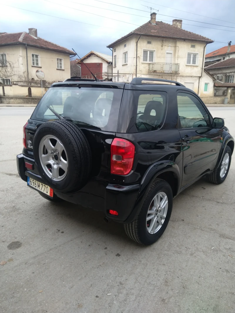 Toyota Rav4, снимка 11 - Автомобили и джипове - 49091349